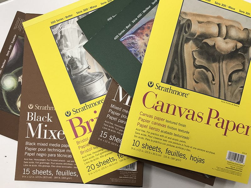 Étude de papiers pour peindre et dessiner